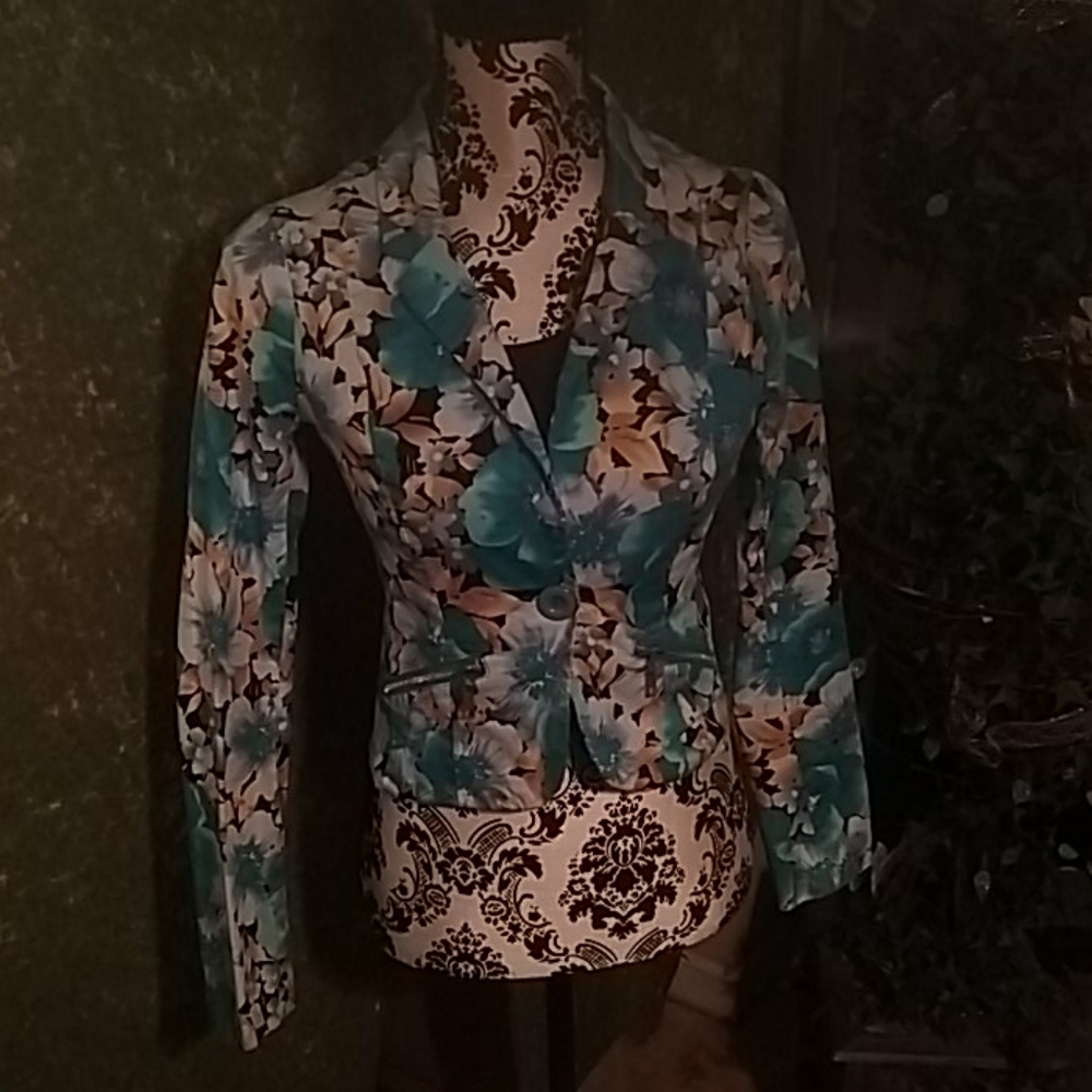 Women's balzer